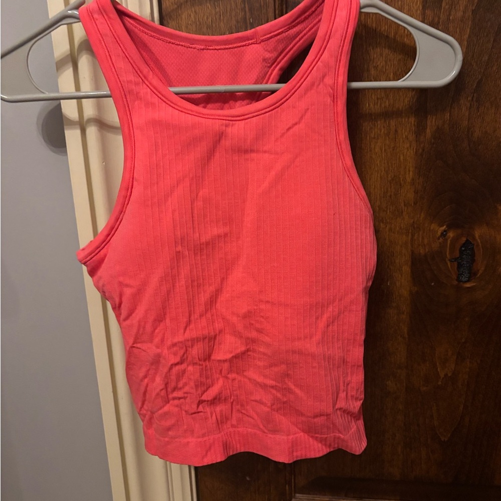 Ebb to Street Cropped Racerback Tank Top
Light Support, B/C Cup